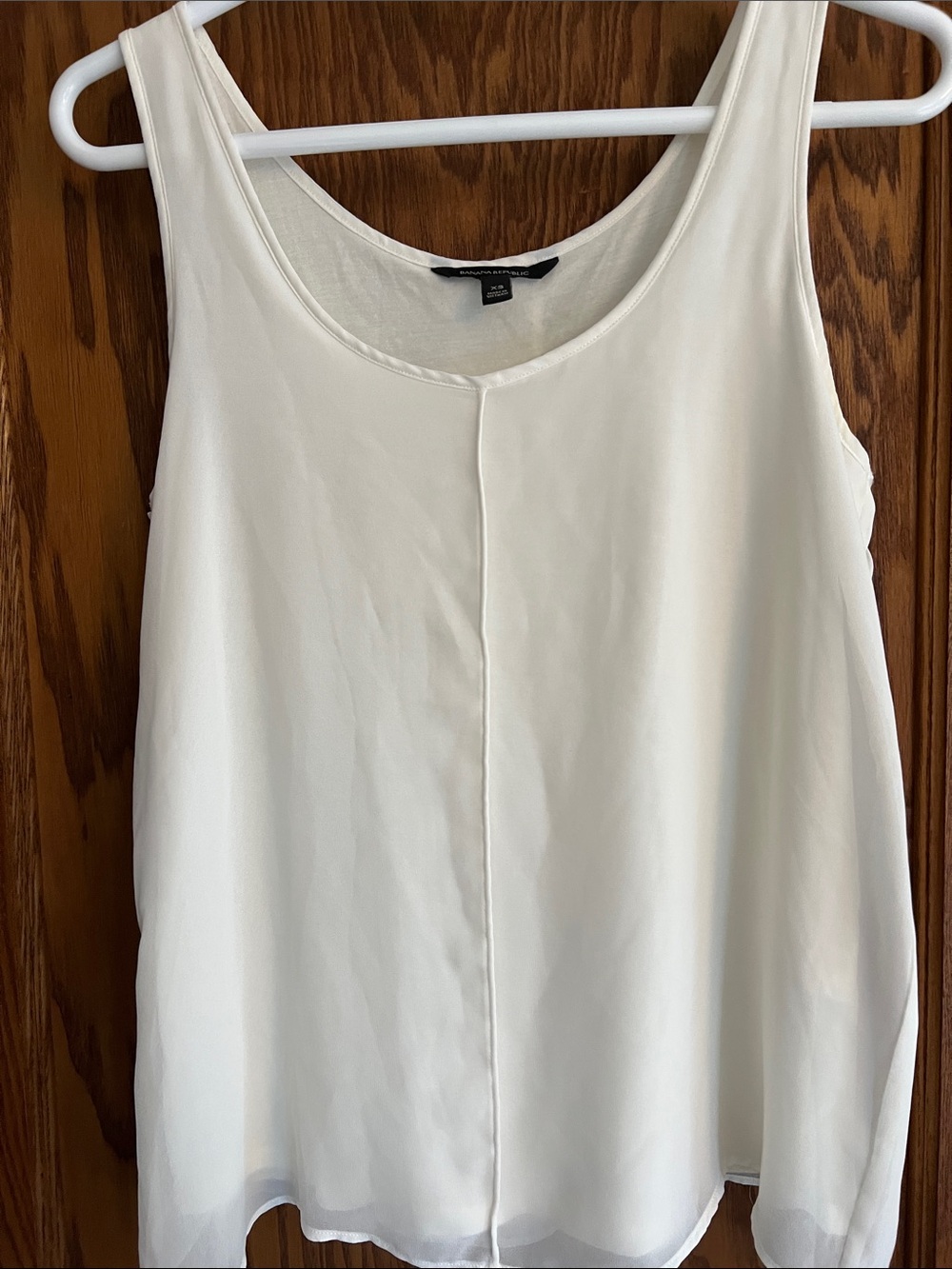 BR Women's Cream Sleeveless Scoop Neck Tank Top